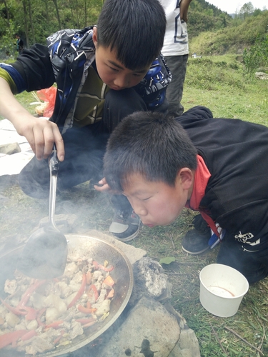 你吹火，我炒菜_副本