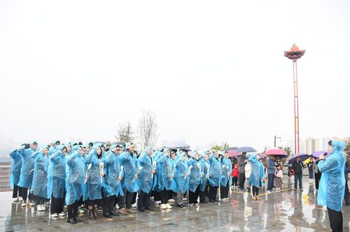 祭奠仪式现场